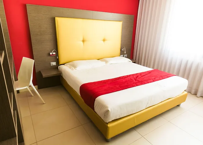 Calaluna Hotel