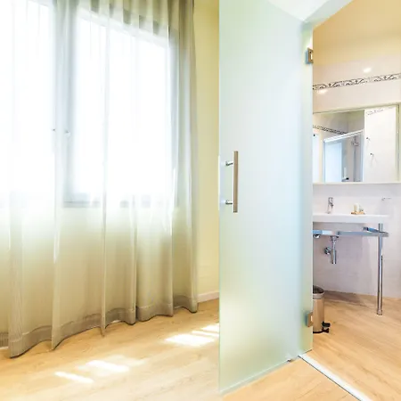 Hotel Calaluna 3*