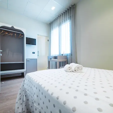Hotel Calaluna 3*
