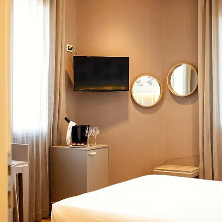 Hotel Calaluna 3*