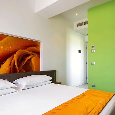 Hotel Calaluna
